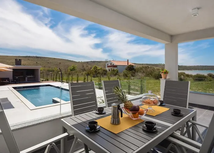 Sunset Bay - Amazing View And Large Heated Pool Villa Ljubač